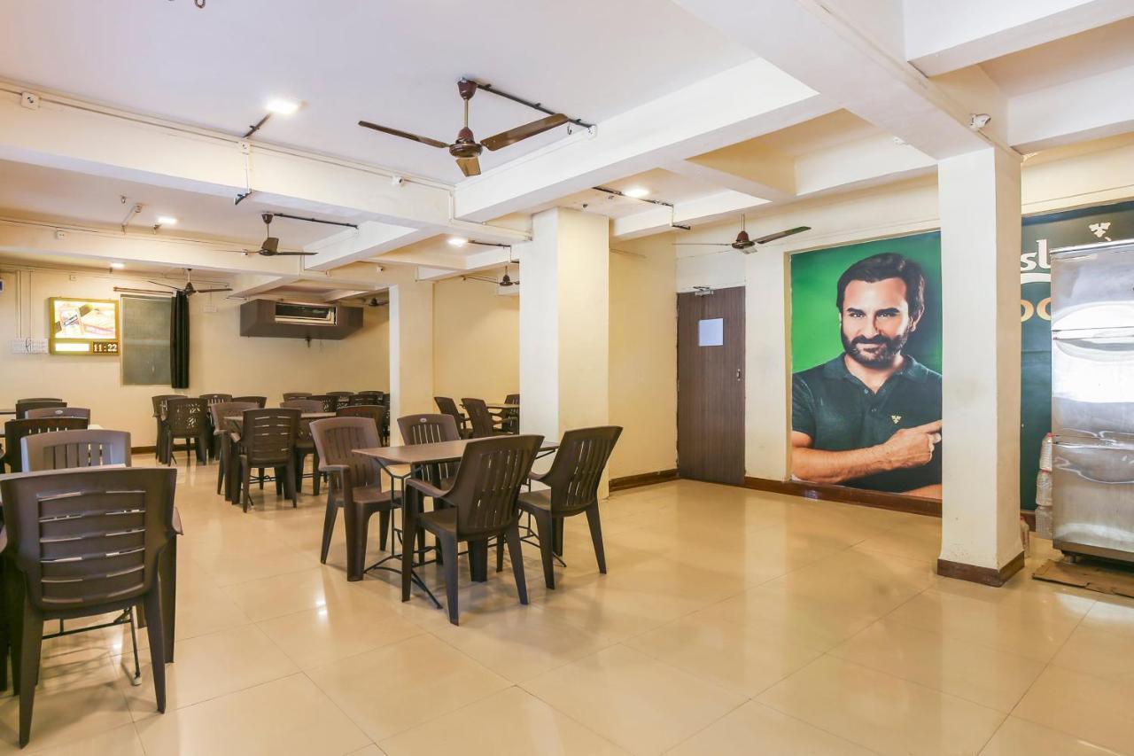 Spot On 67211 Hotel Gokul Daman Extérieur photo